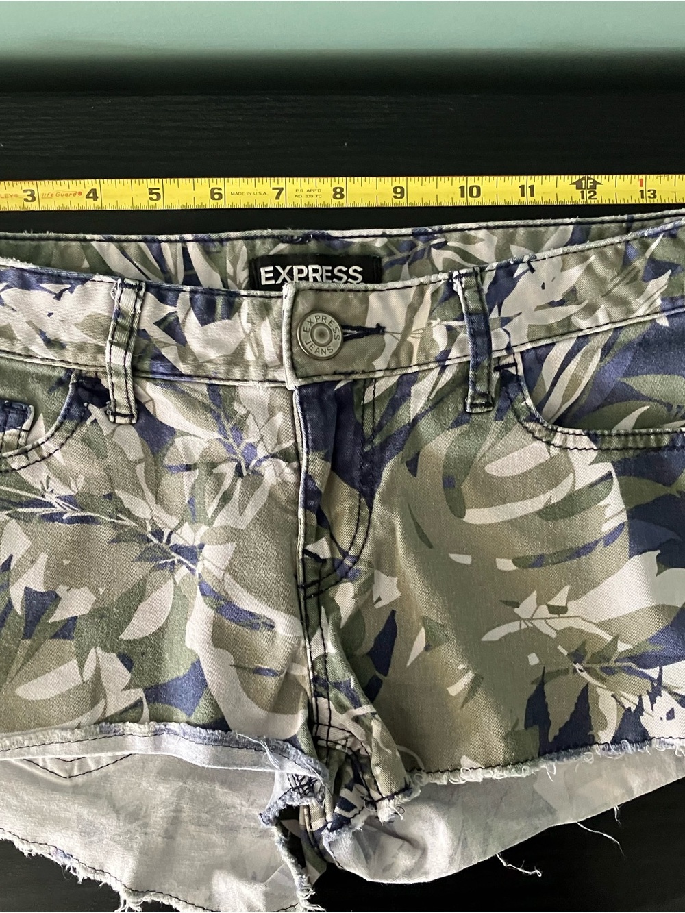 Express Floral Camo Print Denim Shorts in Green & Navy